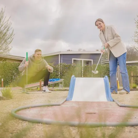 Tiny Hofje 16 Persons *