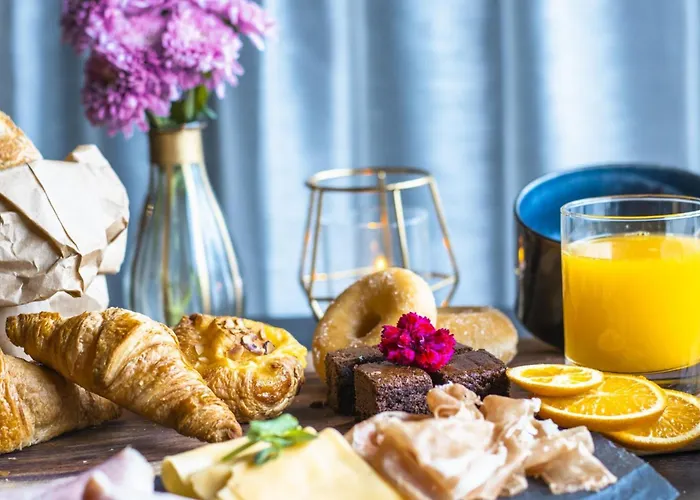 Tiny Hofje 16 Persons Voorthuizen