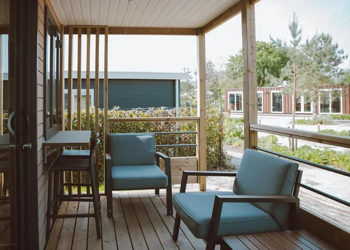 Tiny Hofje 16 Persons