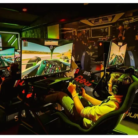 Tiny Hofje 16 Persons *