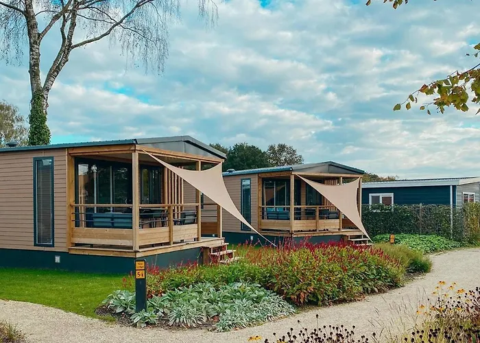 Tiny Hofje 16 Persons